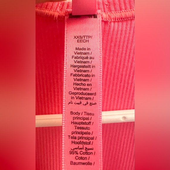 Skims Sugar Pink Cotton Rib Scoop Neck Crop Tank Top size XXS - Picture 11 of 12